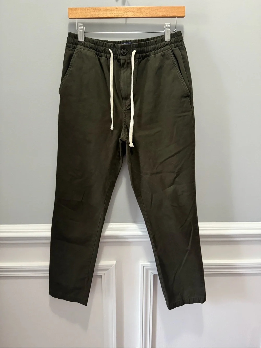 J. Crew Men's Olive Drawstring Joggers